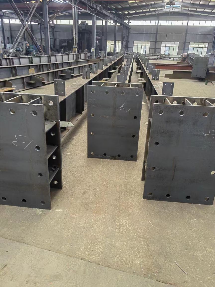 鋼結(jié)構(gòu)