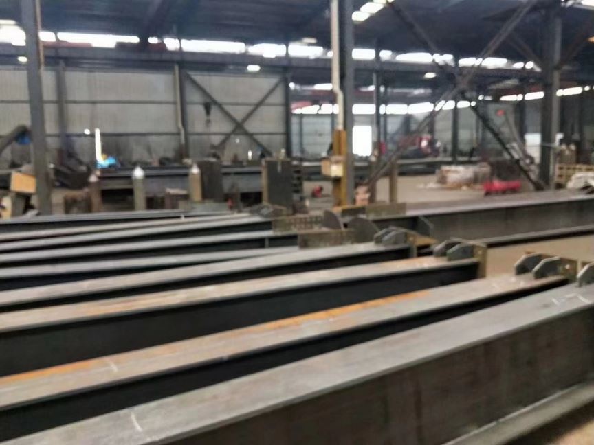 鋼結(jié)構(gòu)