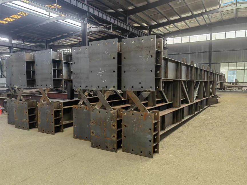 鋼結(jié)構(gòu)